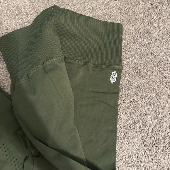 Free People Movement High-rise Good Karma Leggings - Picture 3 of 4